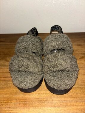 UGG Plush Double-Strap Shearling Slides in Olive NWOB